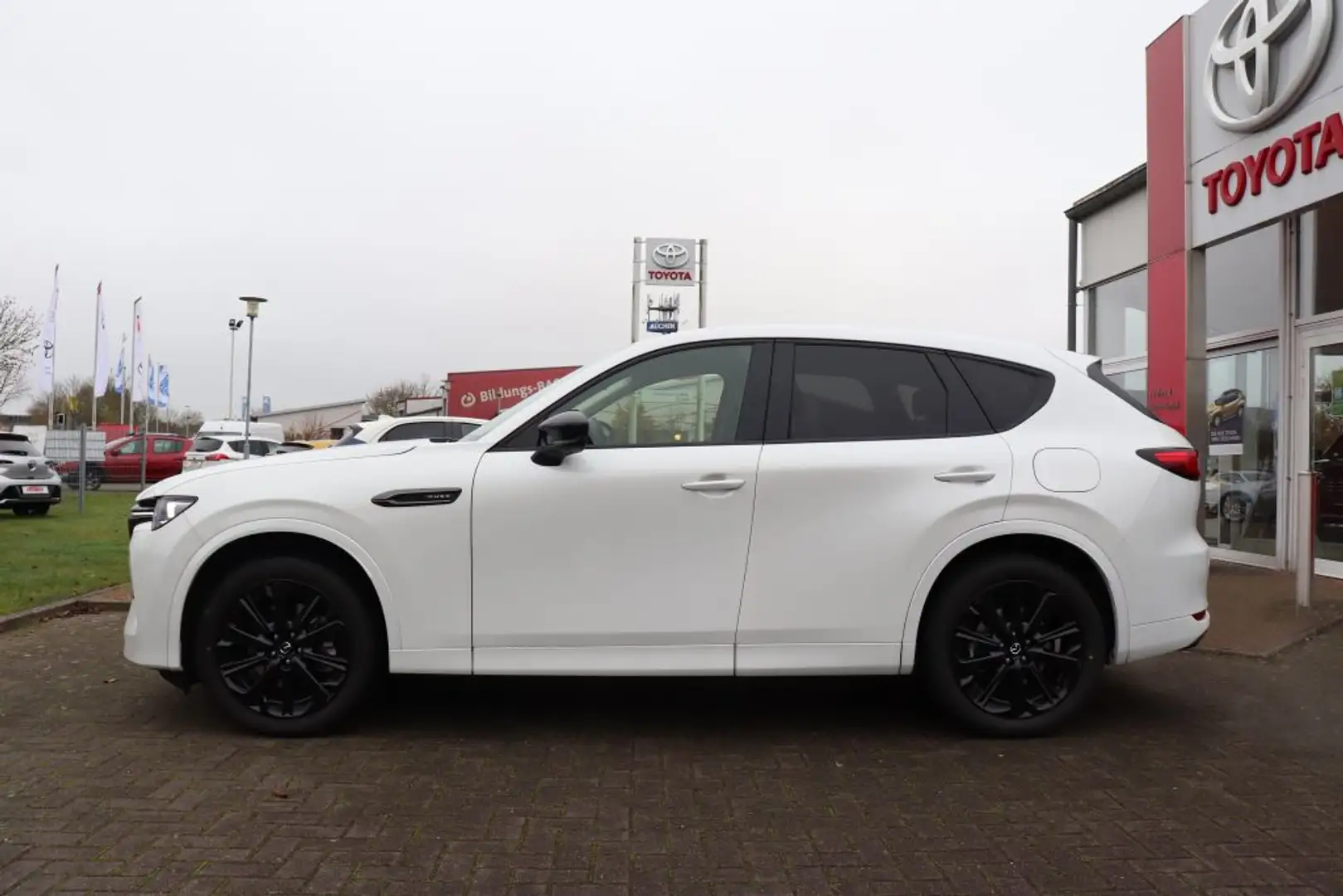 Mazda CX-60 AWD PHEV Aut. HOMURA Weiß - 2