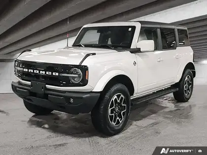 White 2024 Ford Bronco Outer Banks 4-Door 4WD SUV / Crossover Four-Wheel Drive Automatic