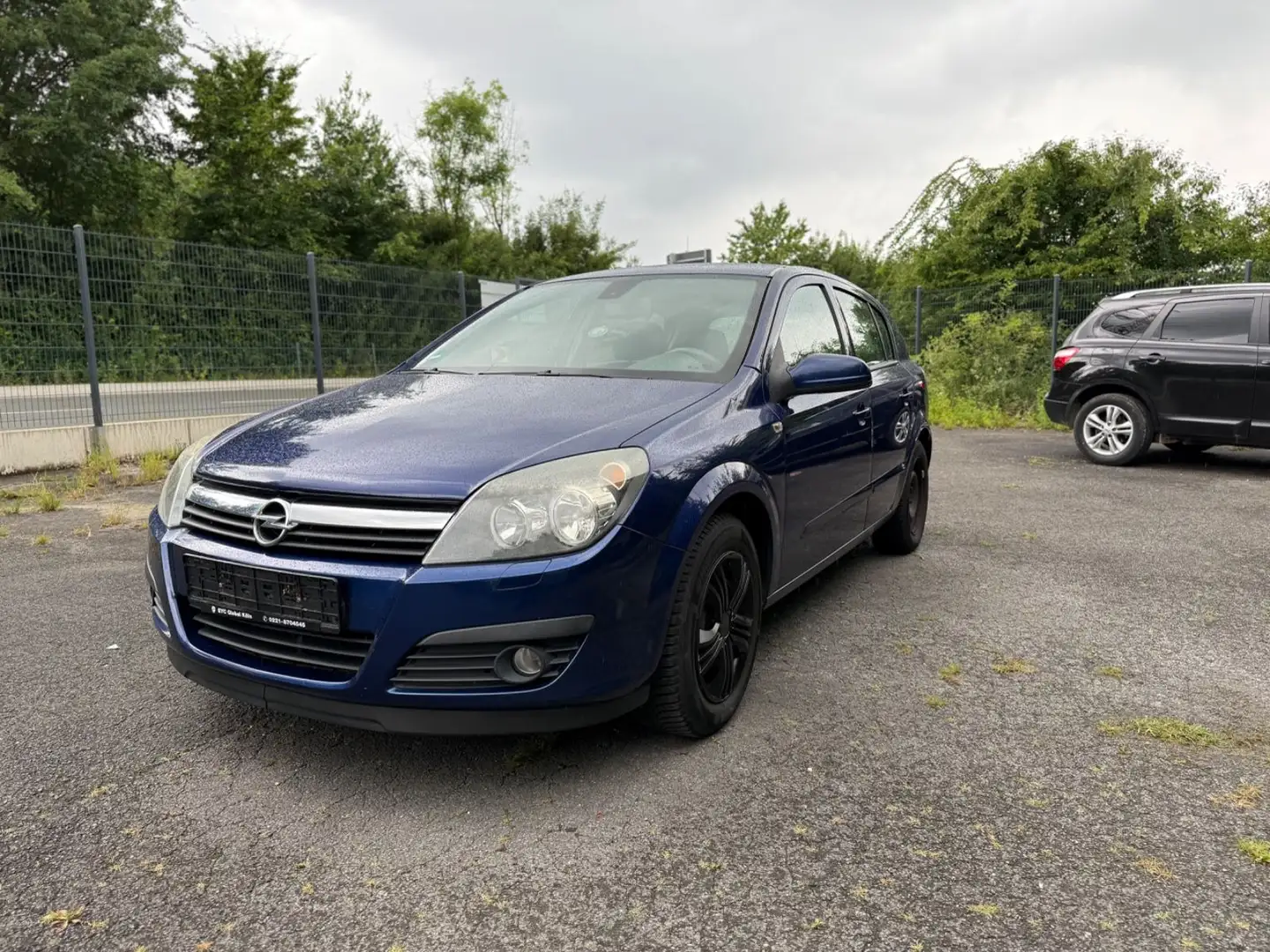 Opel Astra H Lim. Edition - 1