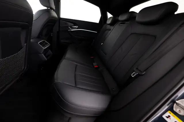 Audi E-Tron view 5