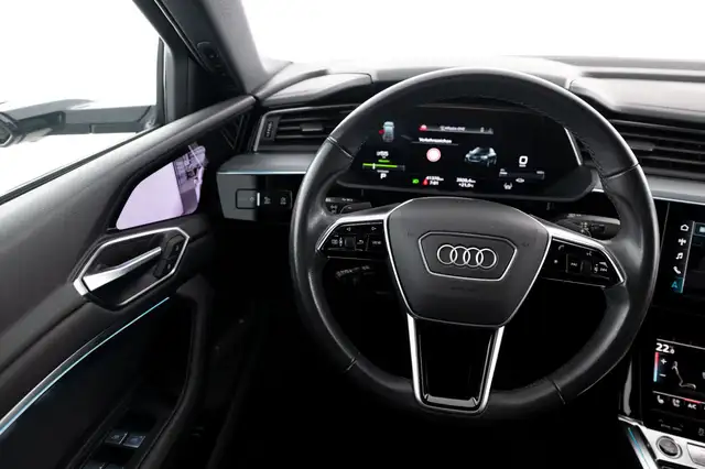 Audi E-Tron view 9