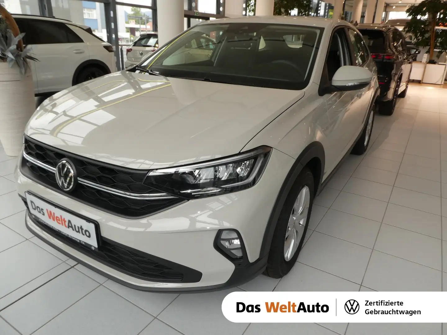 Volkswagen Taigo 4Me TSI Grau - 1