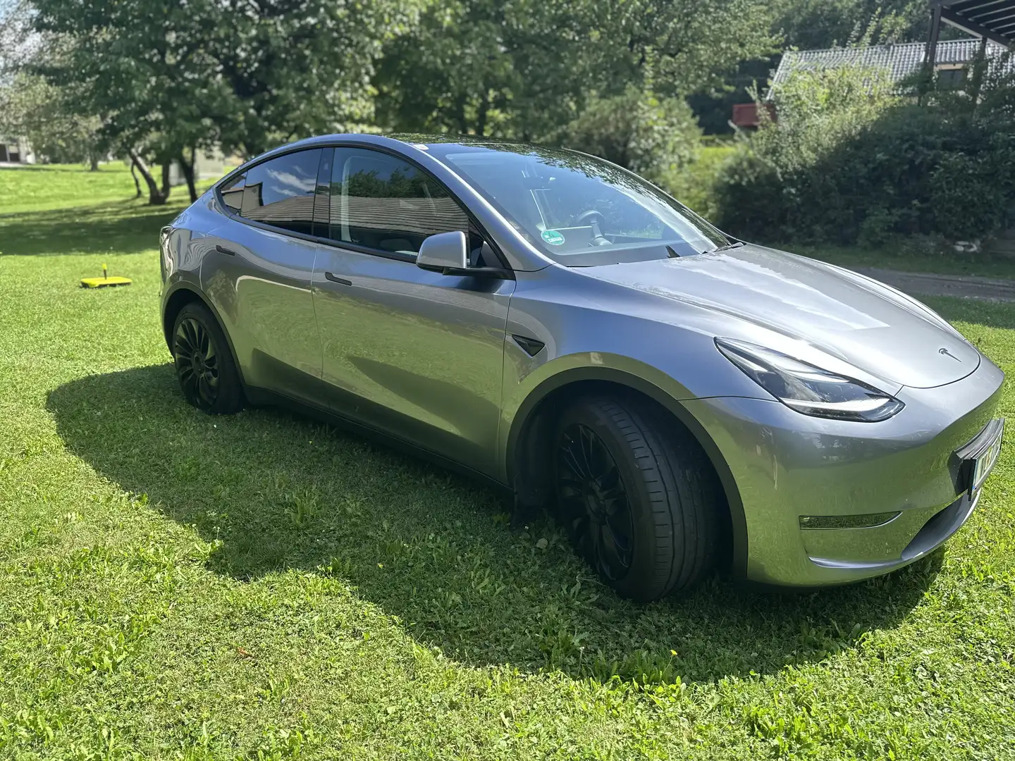 Tesla Model Y Long Range AWD 79kWh Allrad Mwst ausweisbar Silber - 2