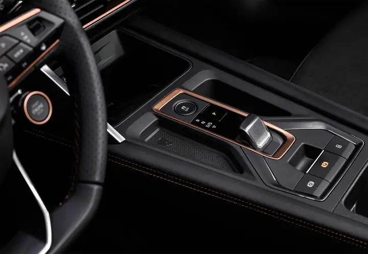 Cupra León 2025, foto 10