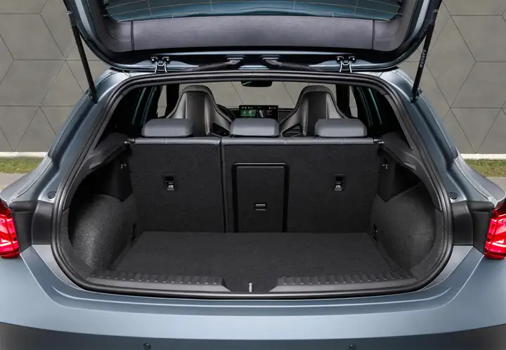 Cupra León 2025, foto 21