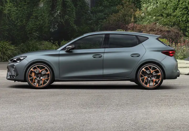 Cupra León 2025, foto 20