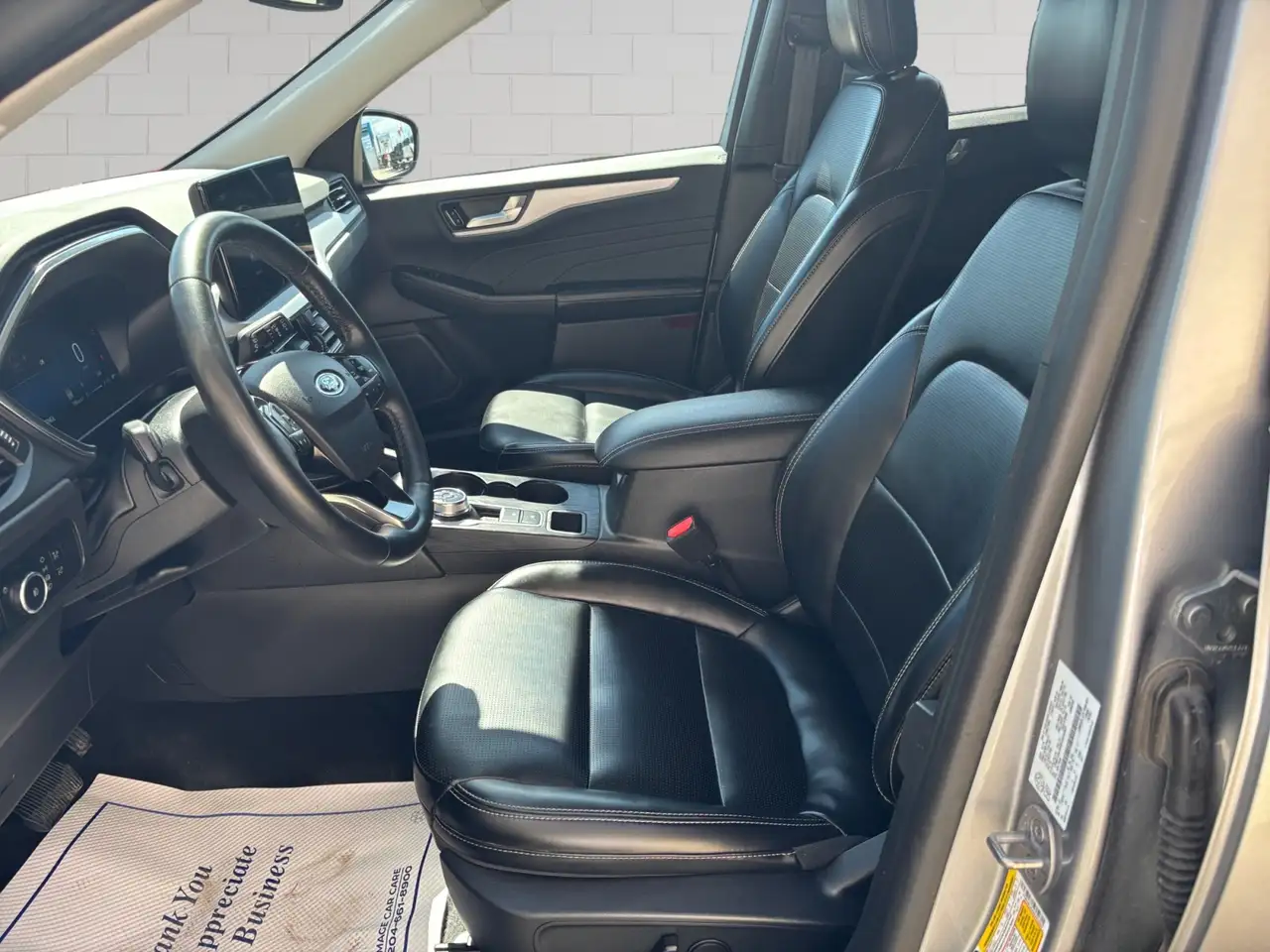Ford Escape снимка Ford Escape