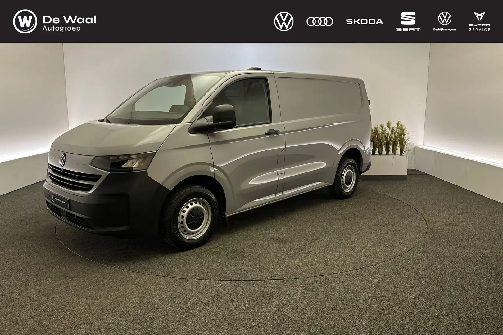 Volkswagen Transporter 2.0 TDI 110pk L1H1 28 Life intro | Parkeersensoren Grau - 1