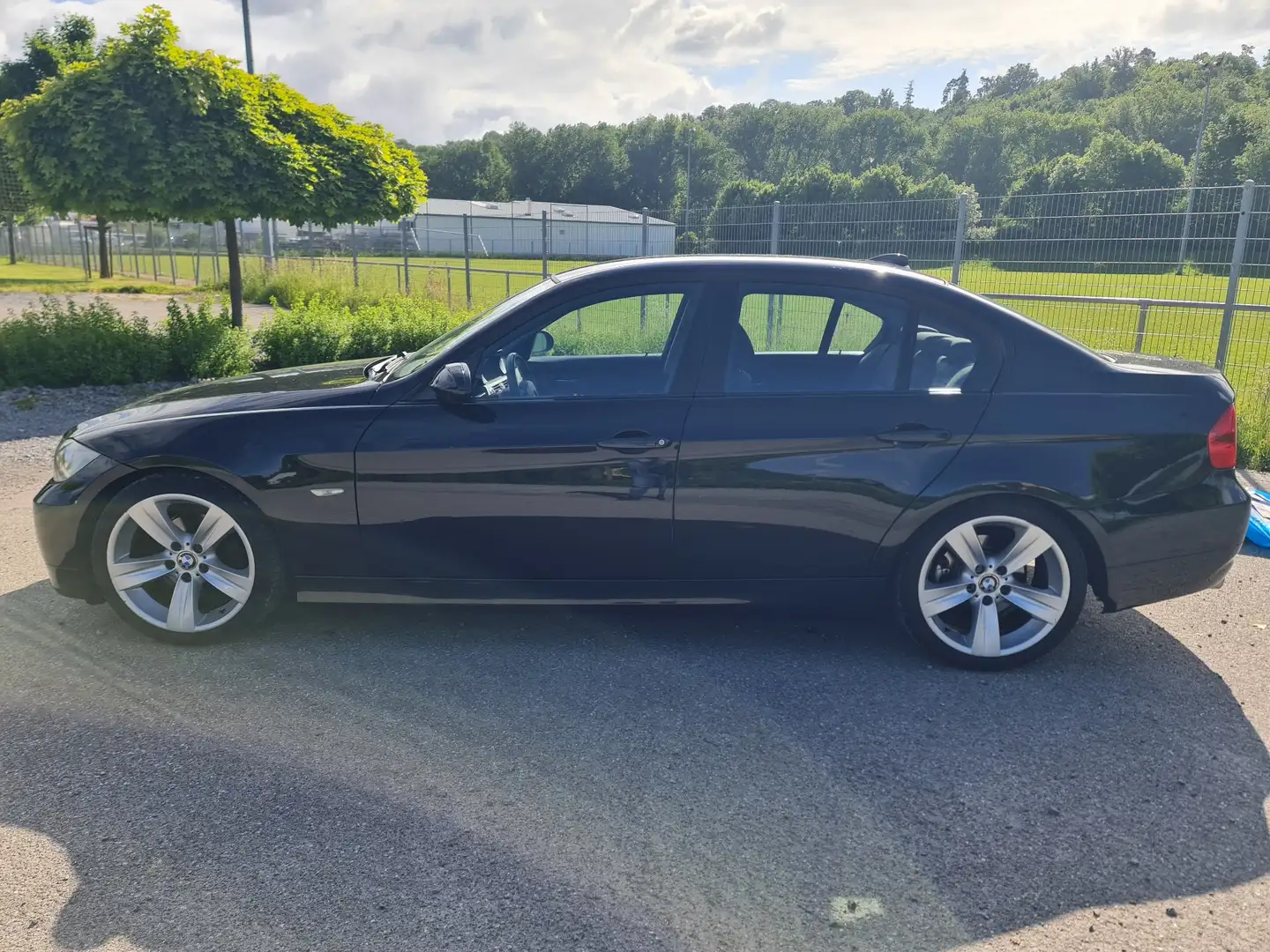 BMW 318 318i - 2