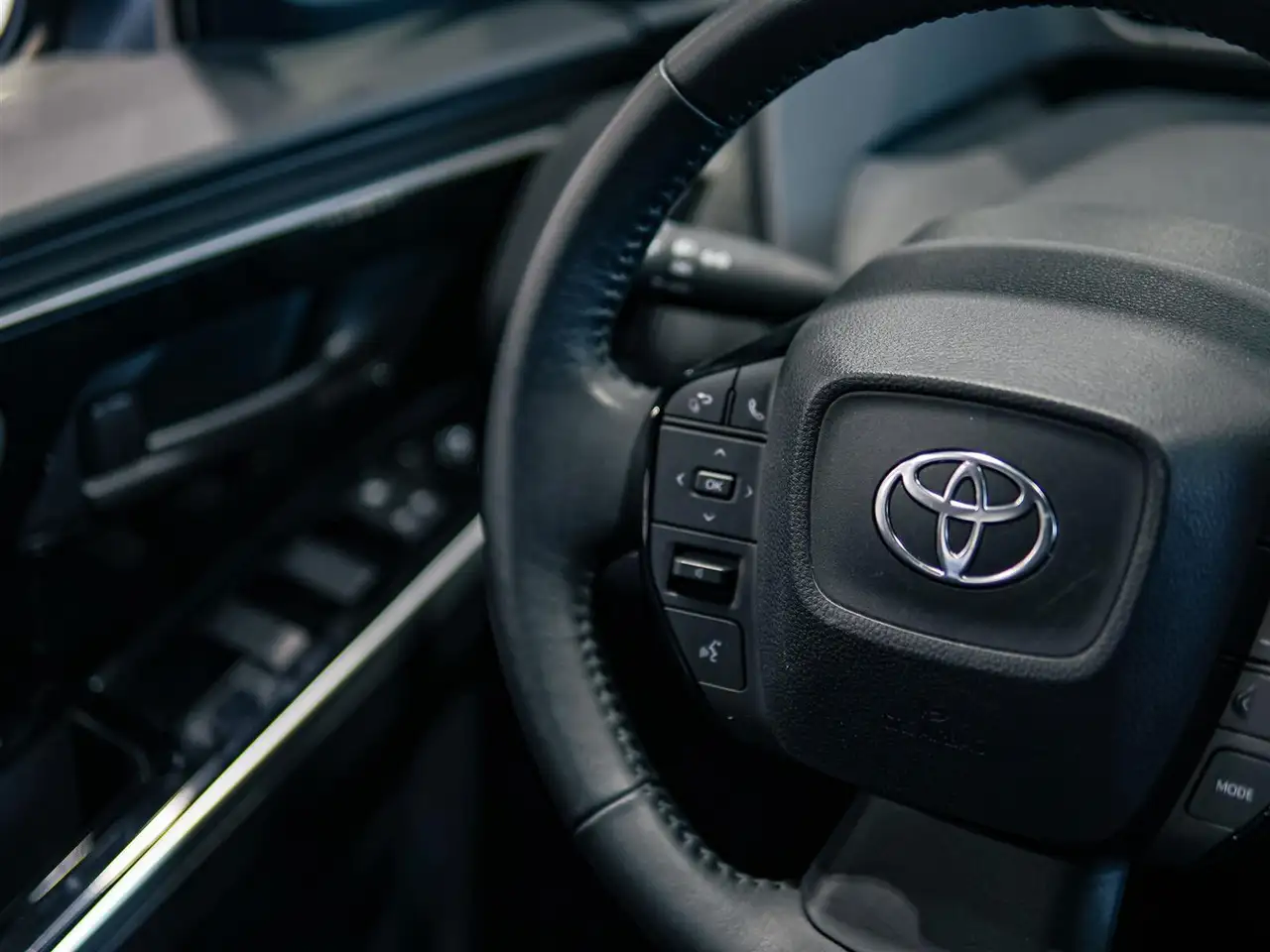 Toyota bZ4X снимка Toyota bZ4X