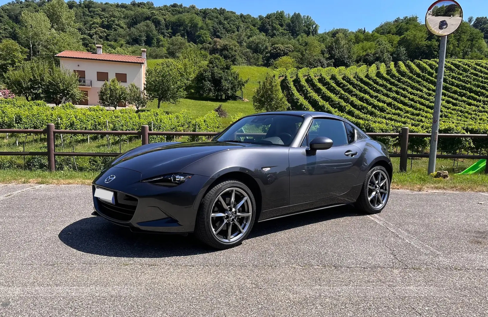Mazda MX-5 MX-5 IV 2015 RF RF 2.0 Sport 184cv Grigio - 2