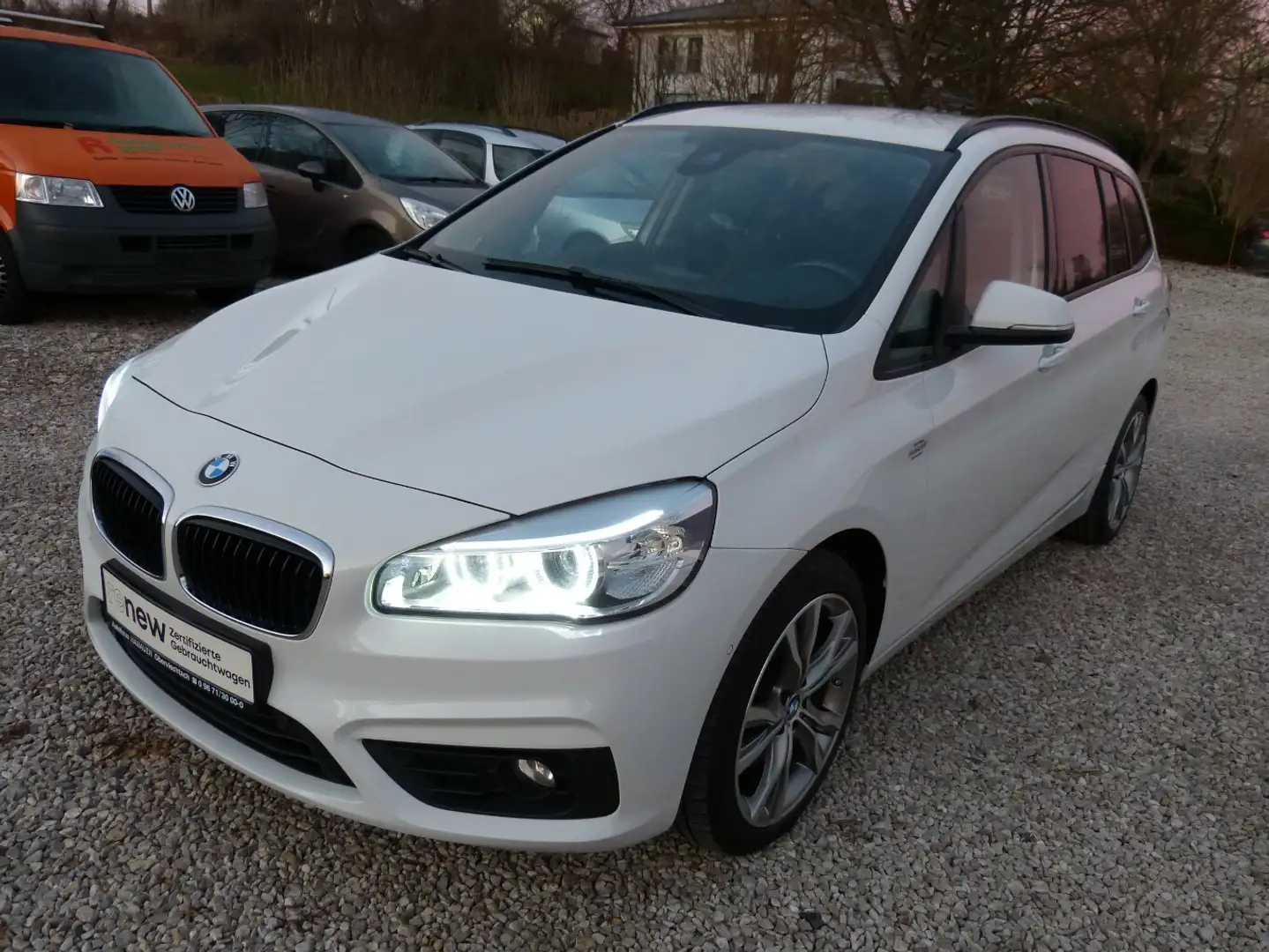 BMW 218 218 d Advantage[LED/SHZ/PDC/NAVI] Weiß - 1