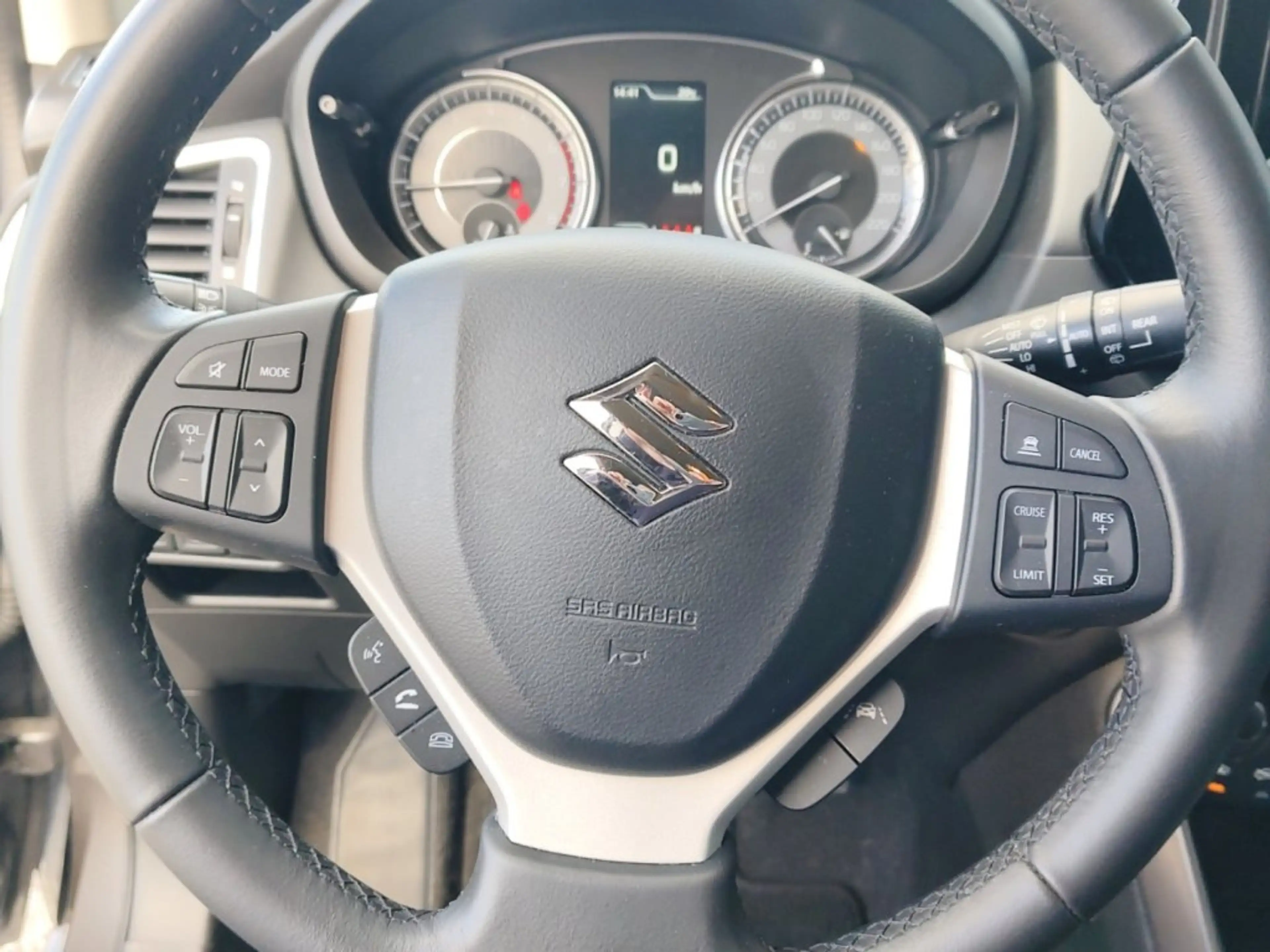 Suzuki S-Cross Suzuki SX4 S-Cross 1,4 DITC Hybrid shine — photo 13