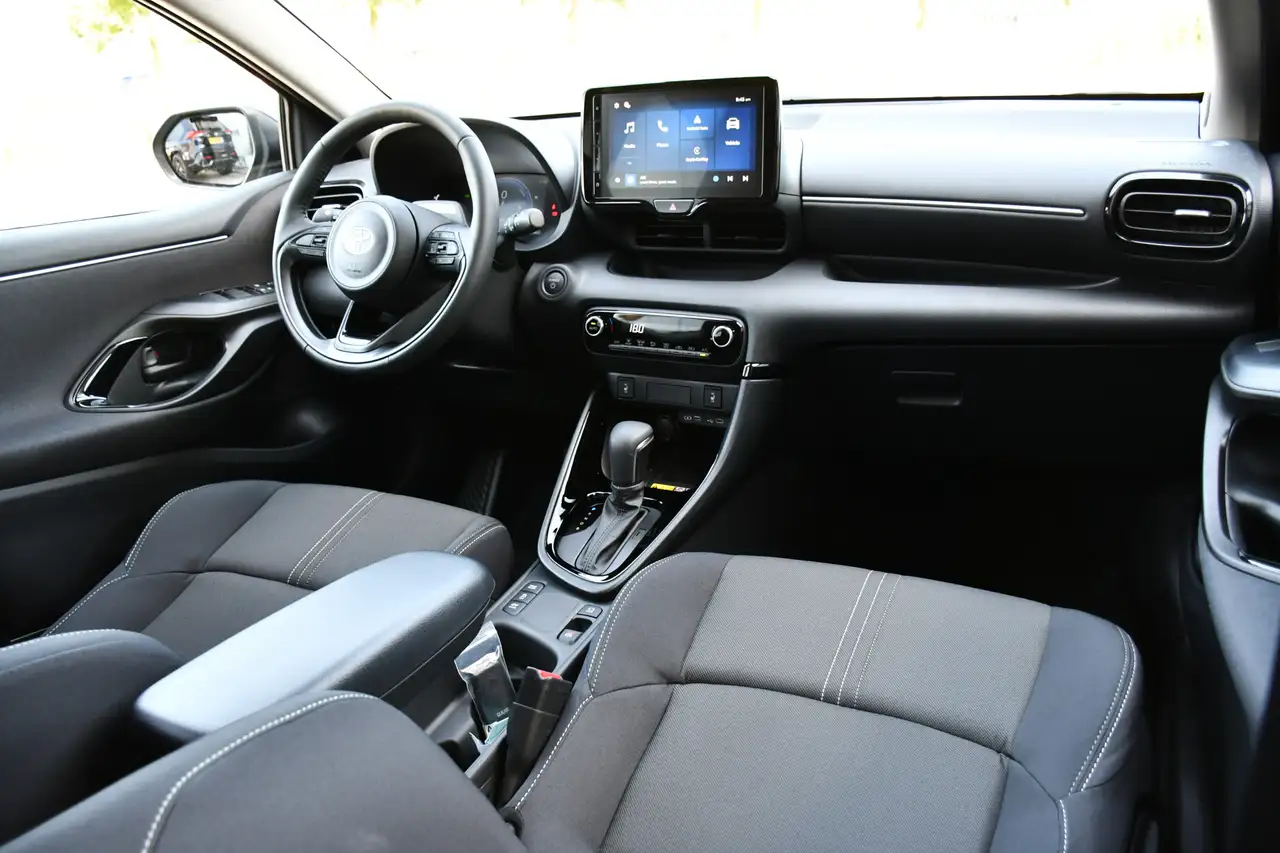 Toyota Yaris 2026 — фото 10