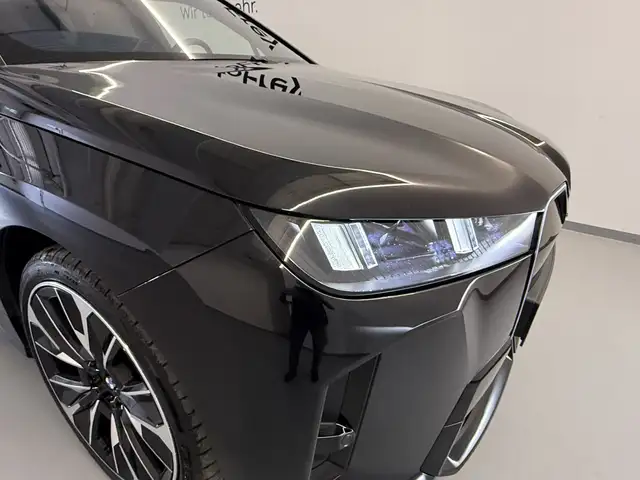 BMW iX xDrive60 Ansicht 15