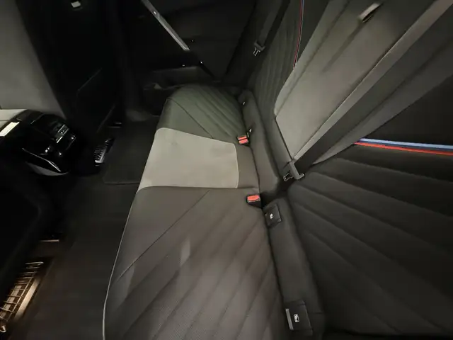 BMW iX xDrive60 Ansicht 13