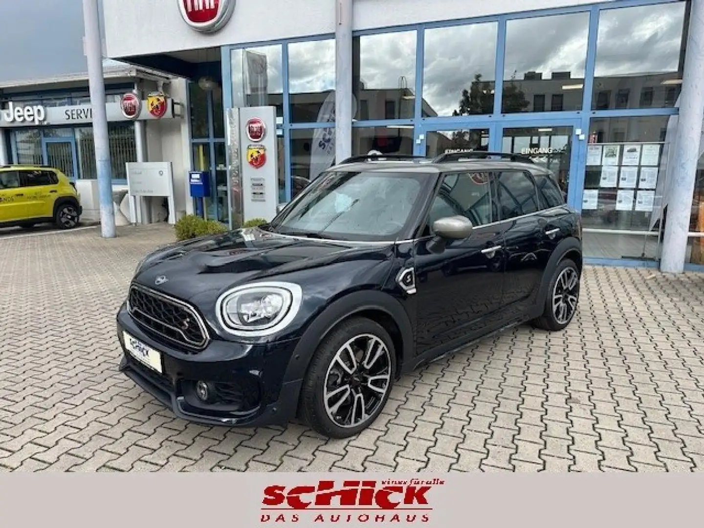 MINI Cooper SD Countryman Countryman Cooper SD All4 2.0d 190 PS Schwarz - 1