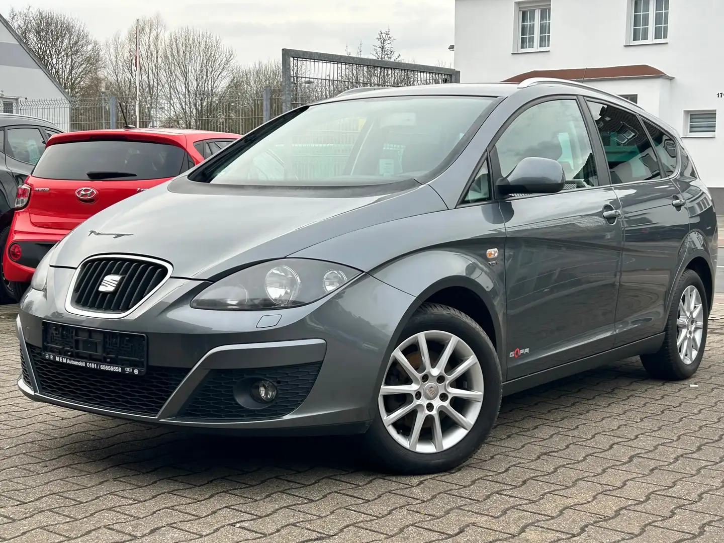 SEAT Altea XL Style Copa1.4 tsi Scheckheft Unfallfrie PDC NAVI Gris - 1