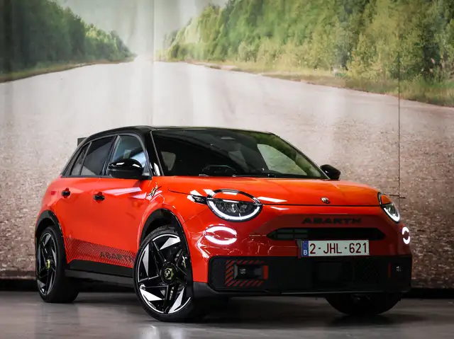 Abarth 600e Competizione