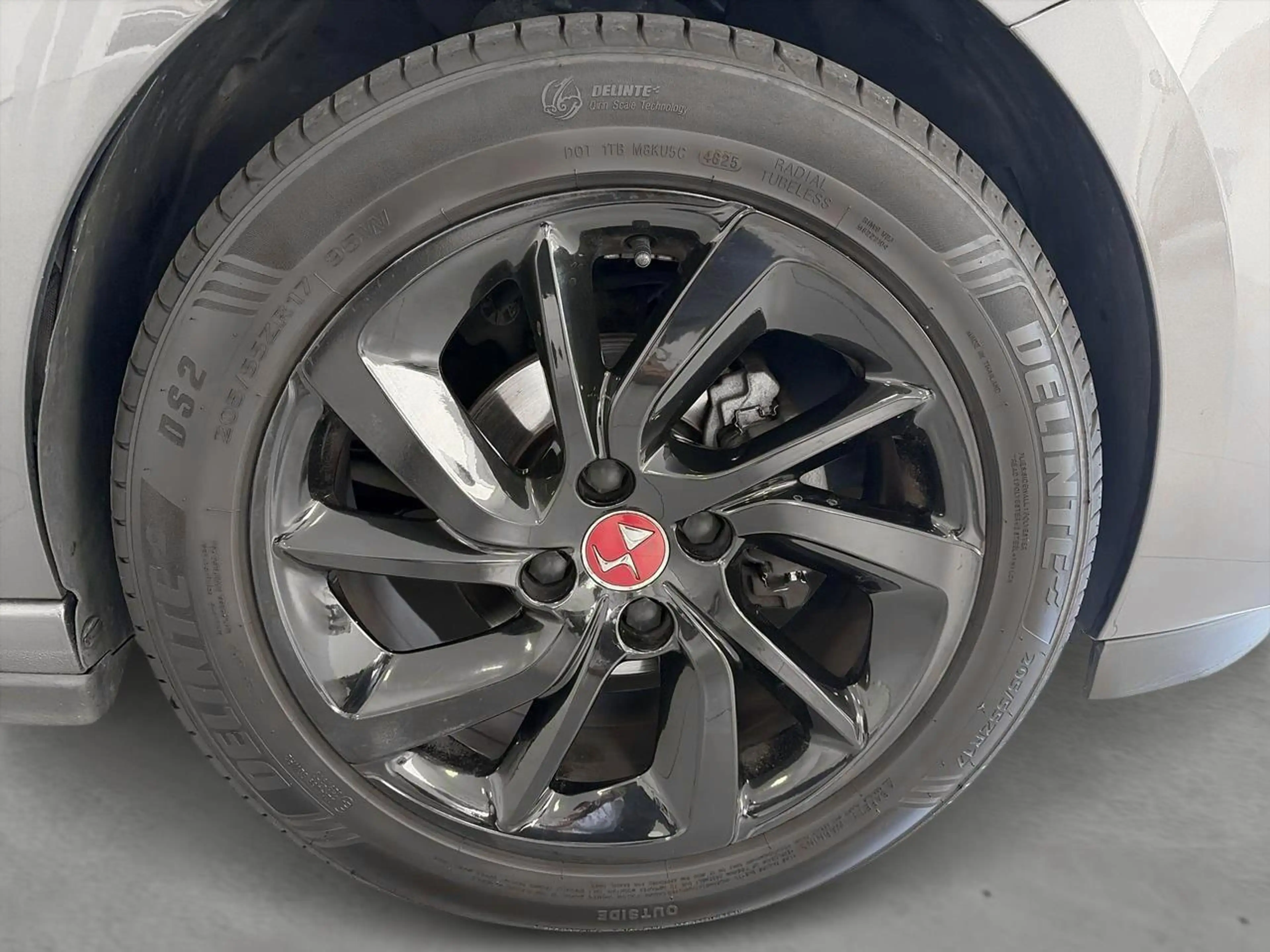 DS Automobiles DS 3 1.2 PureTech 110 EAT Performance Line — photo 6