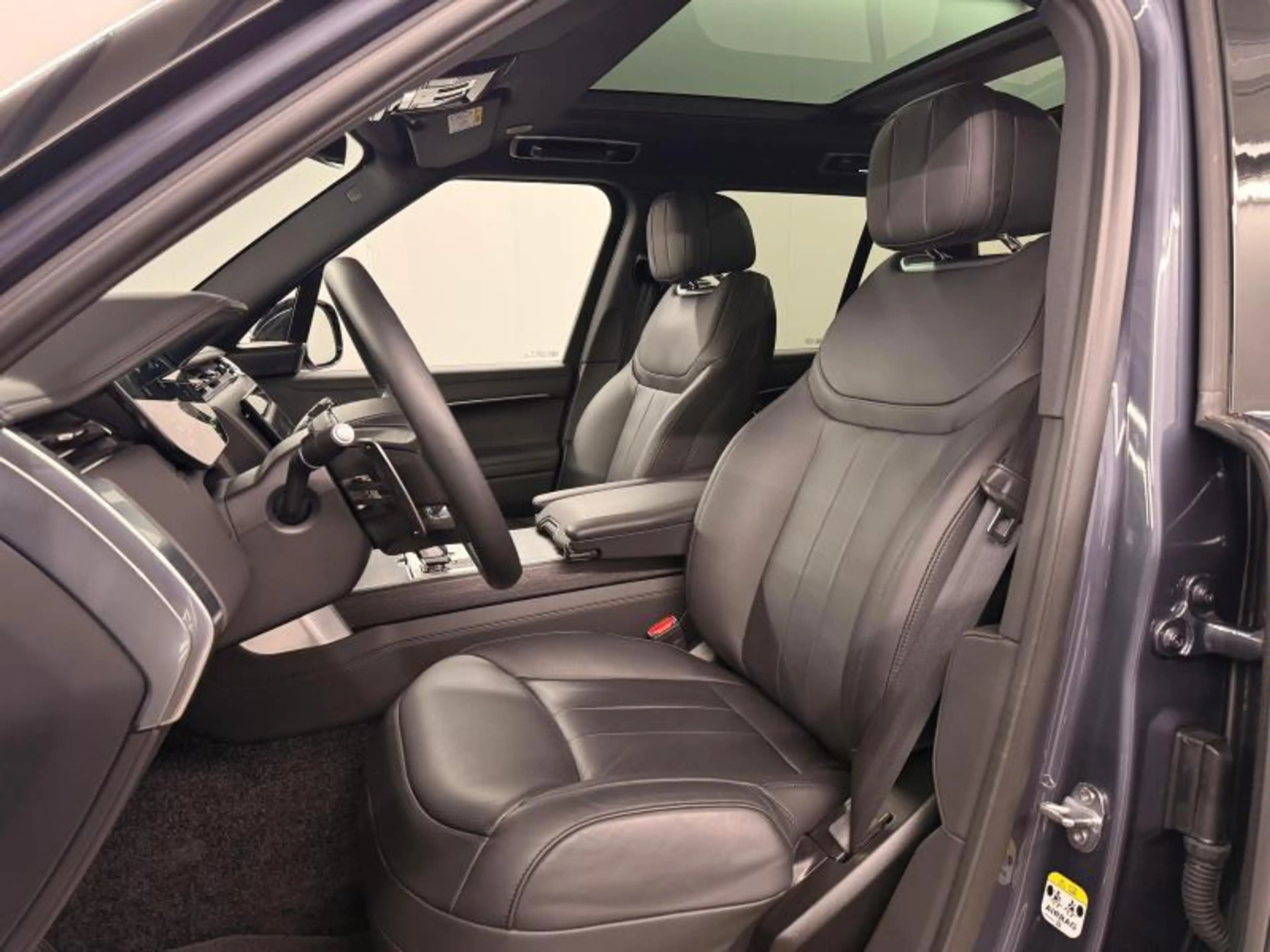 Land Rover Range Rover SWB P460e HSE AWD Auto. 25MY — photo 12
