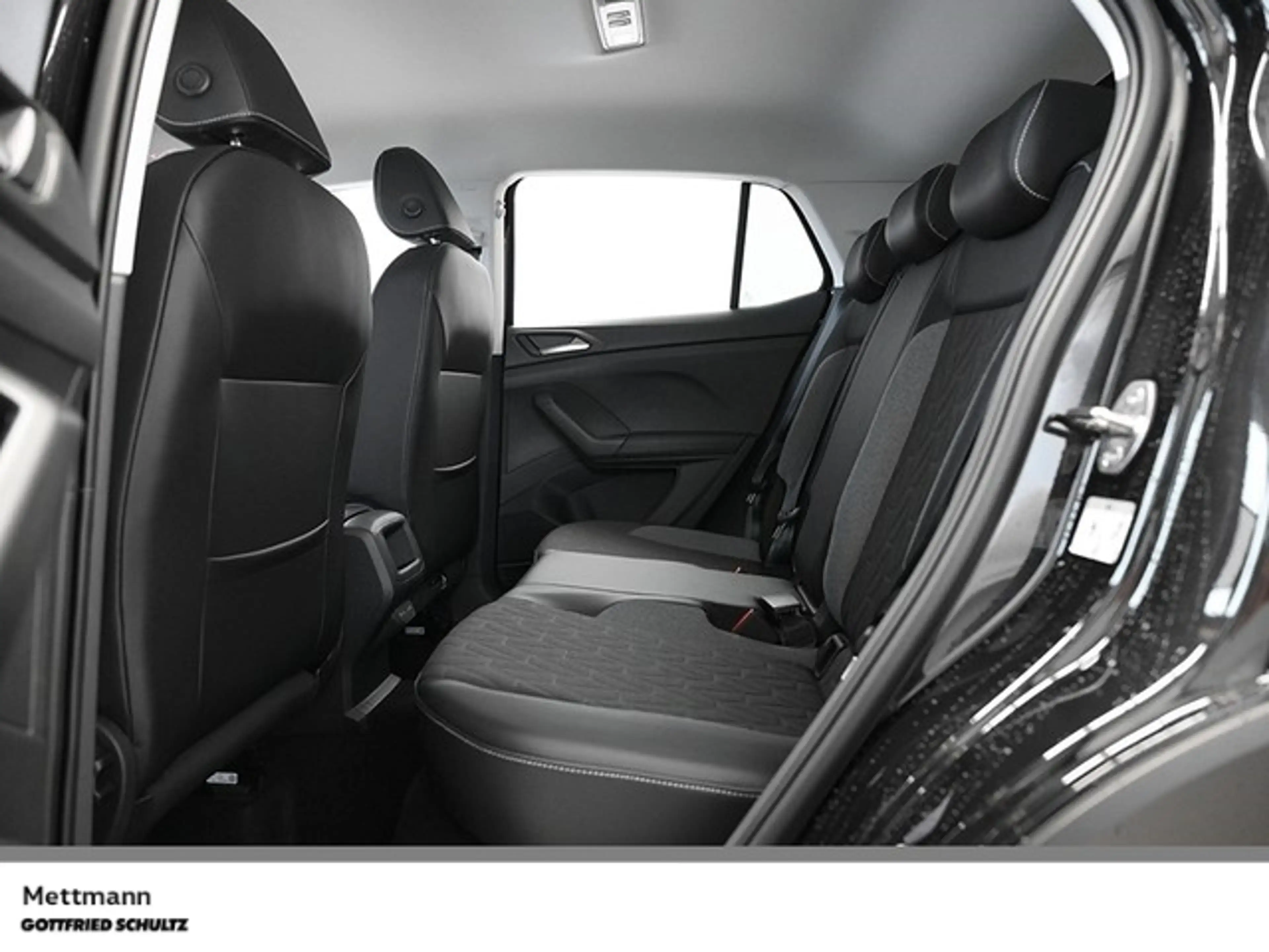 Volkswagen T-Cross Energy 1.0 TSI DSG RFK SHZ APP ACC — photo 13