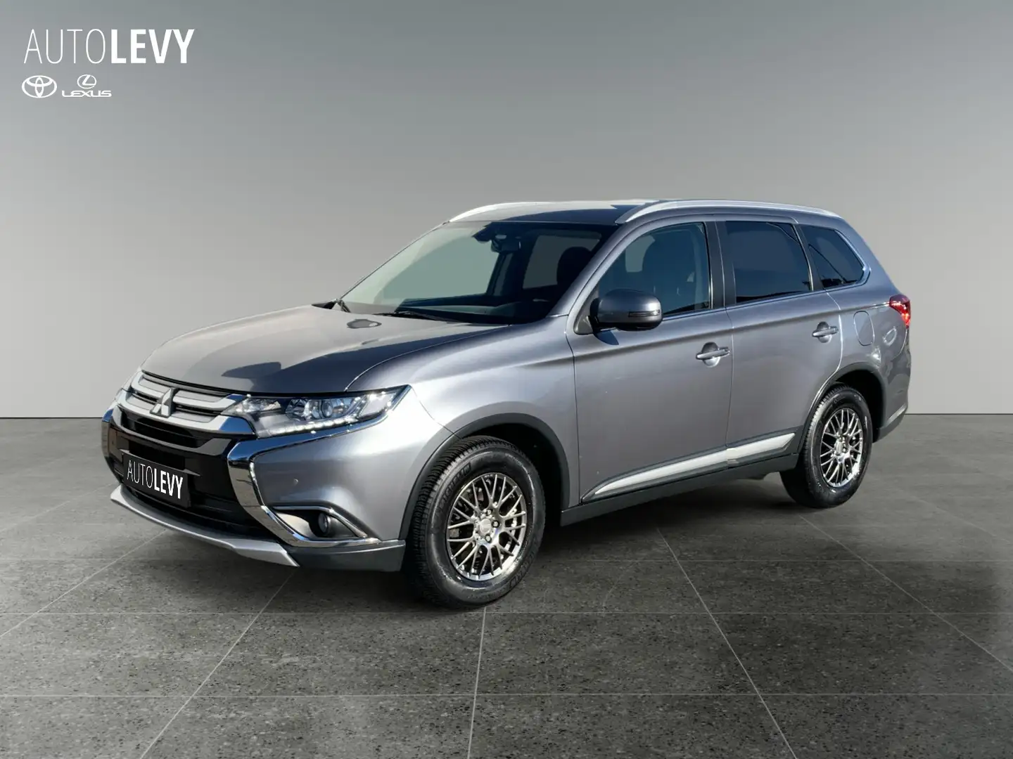 Mitsubishi Outlander 2.0 MIVEC SUV-Star Sitzhzg+Kamera Gris - 2