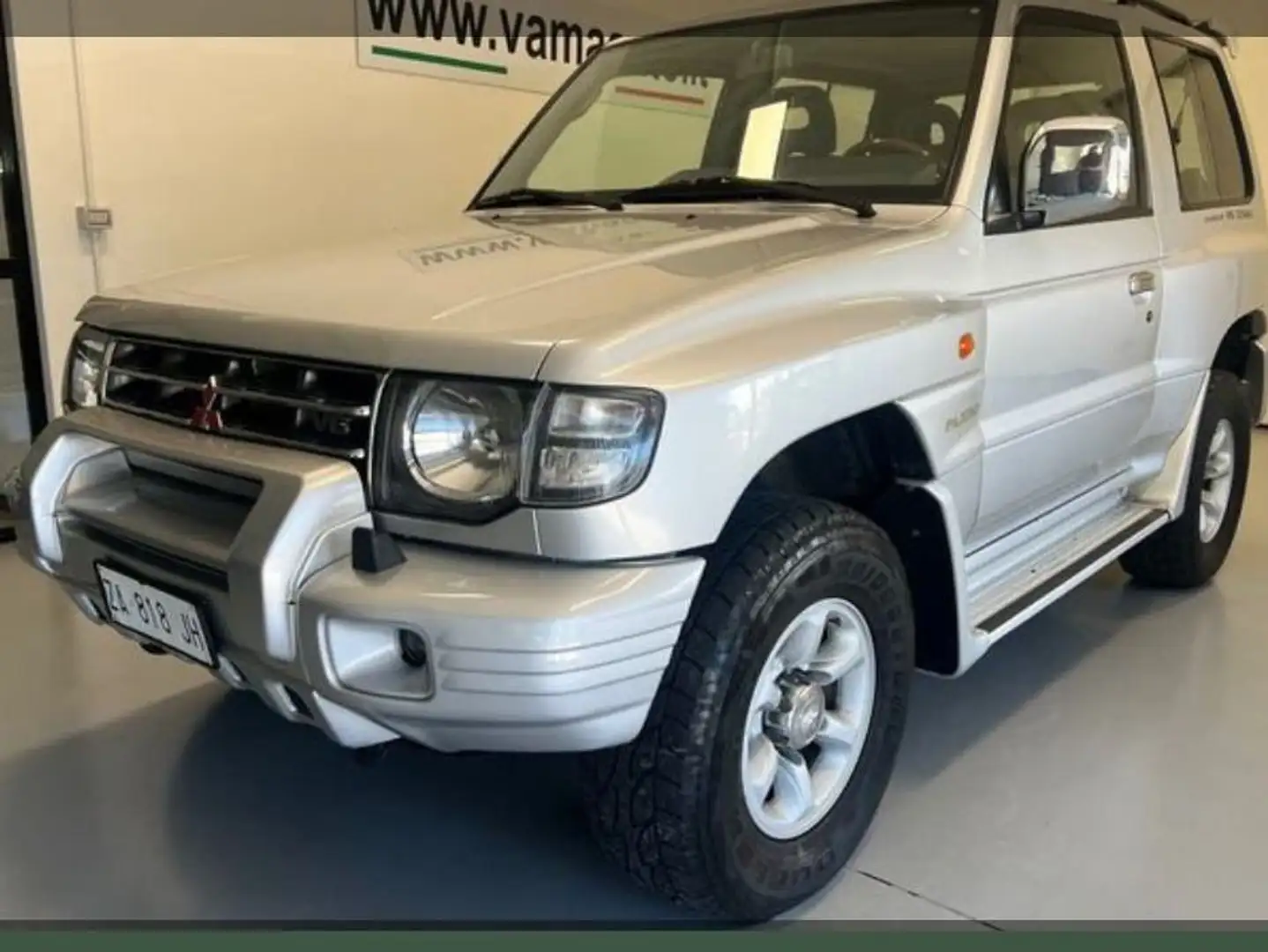 Mitsubishi Pajero Pajero Metal Top 3.5 V6 24v GLS Target auto Argento - 2