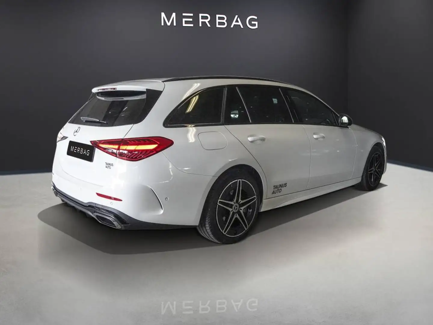 Mercedes-Benz C 300 e T AMG-NIGHT-DISTRONIC-PANO-AHK-UVP 80.200,- Weiß - 2