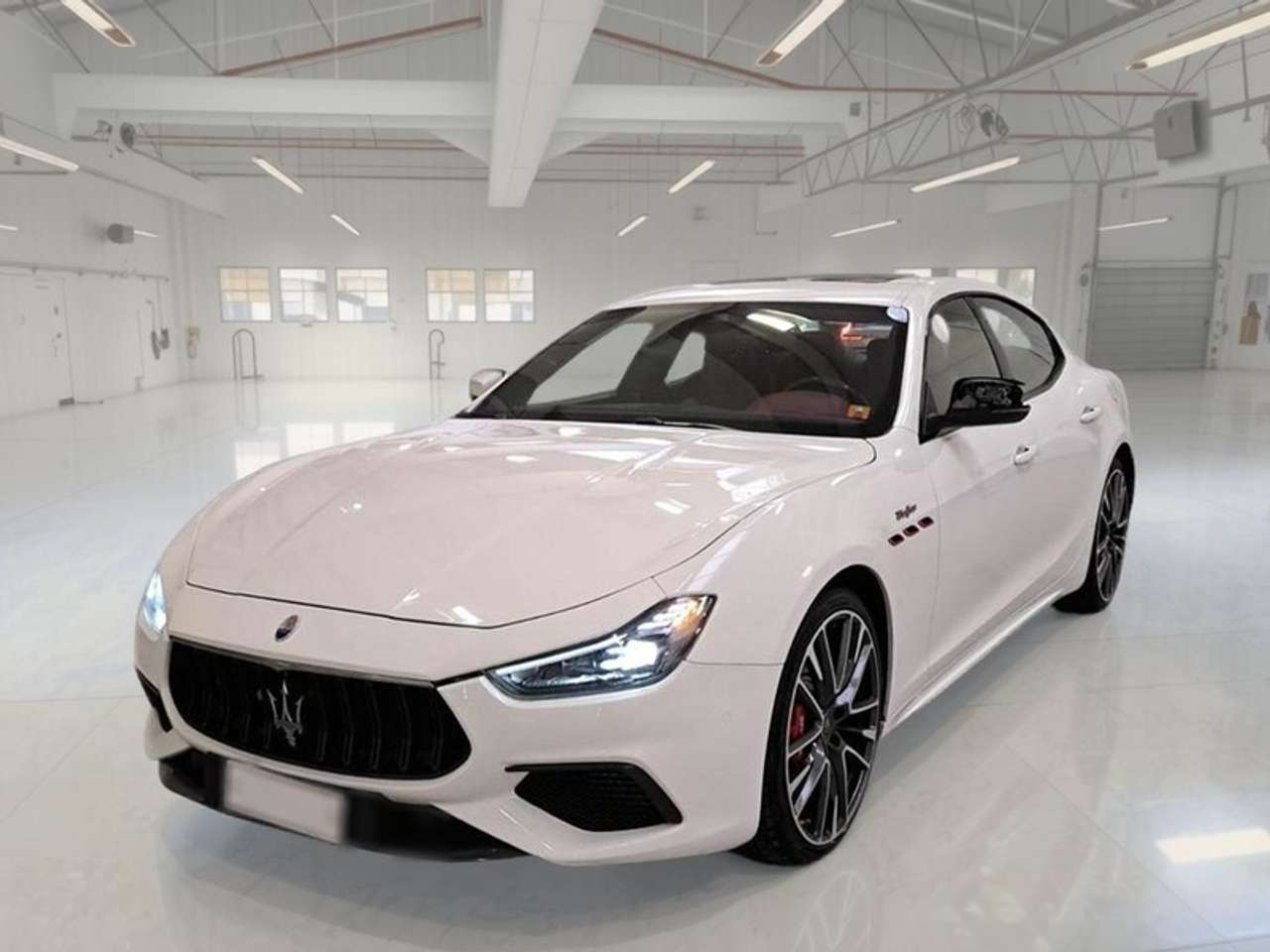 Maserati Ghibli 3.8 V8 580cv Trofeo auto 4 PORTE BERLINA