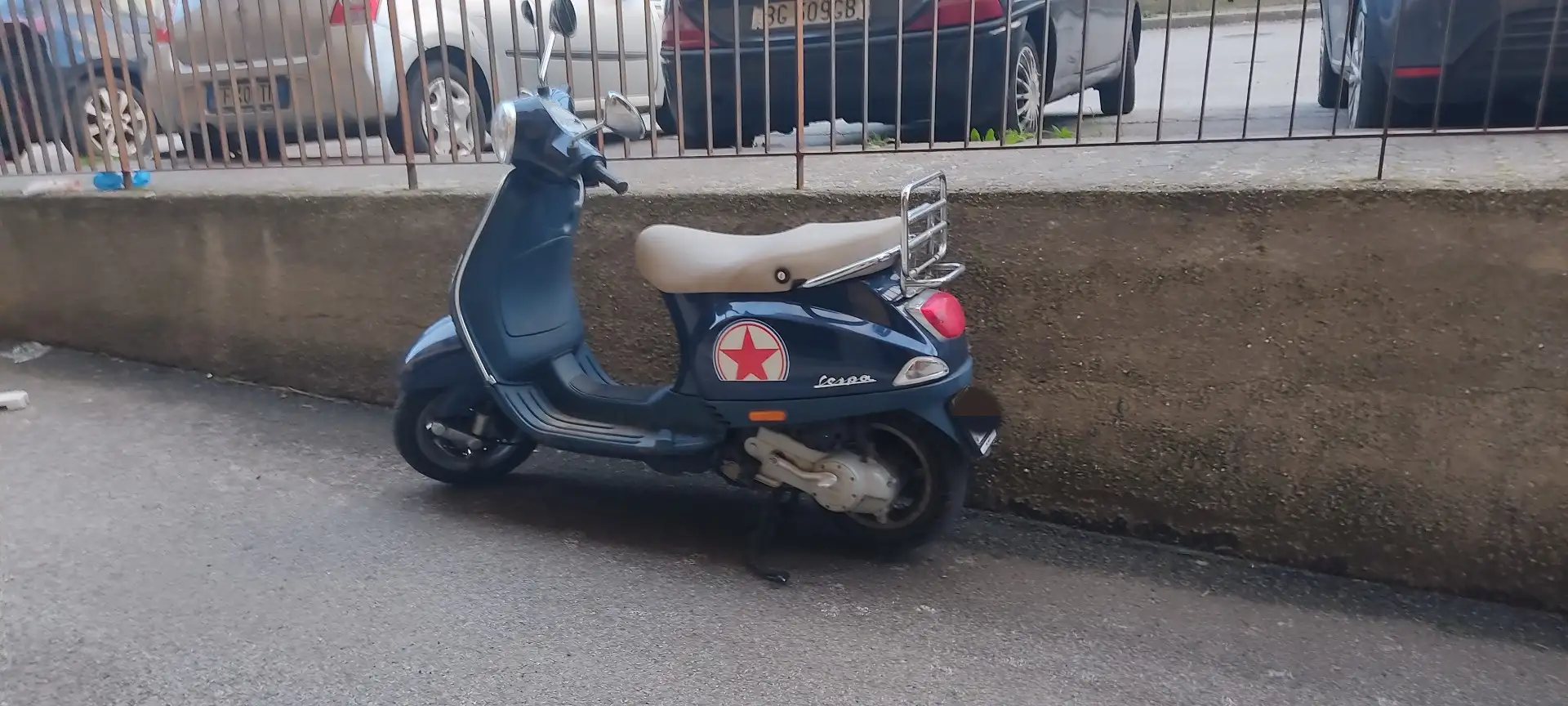 Vespa LX 50 - 1