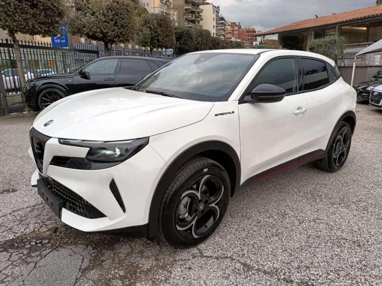 Alfa Romeo Junior 2024
