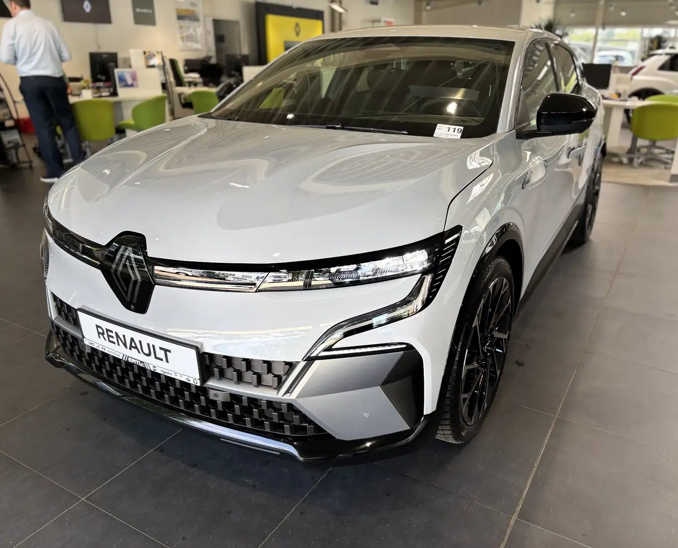 Renault Megane E-Tech Esprit Alpine 220 PS Comfort Range Grau - 1