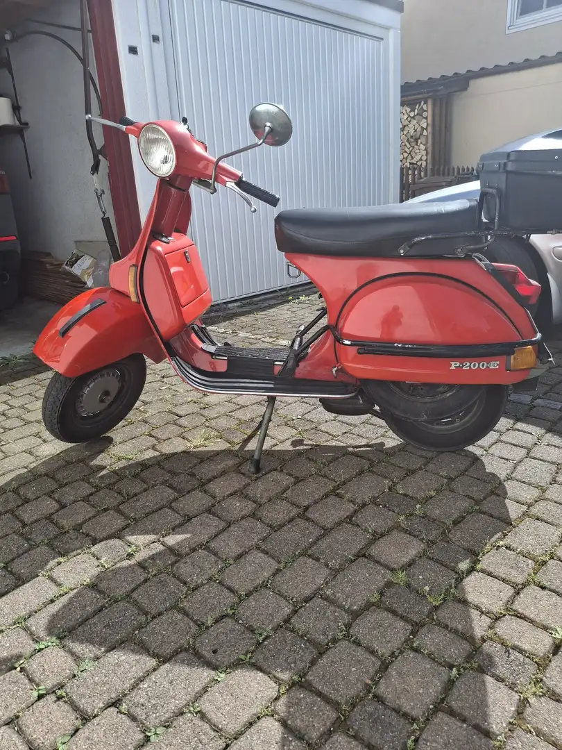 Vespa P 200 E Piaggio Rood - 2