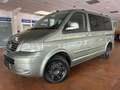 Volkswagen T5 Multivan Grün - thumbnail 1