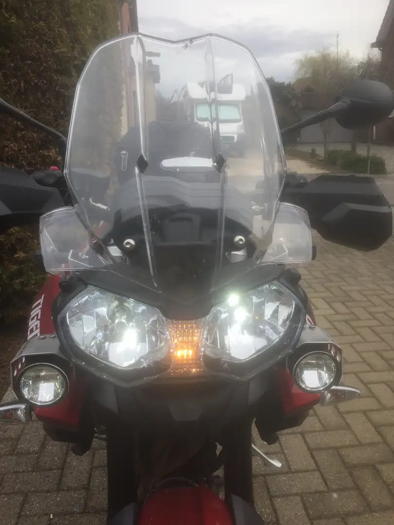 Triumph Tiger 800 XRT Rouge - 2