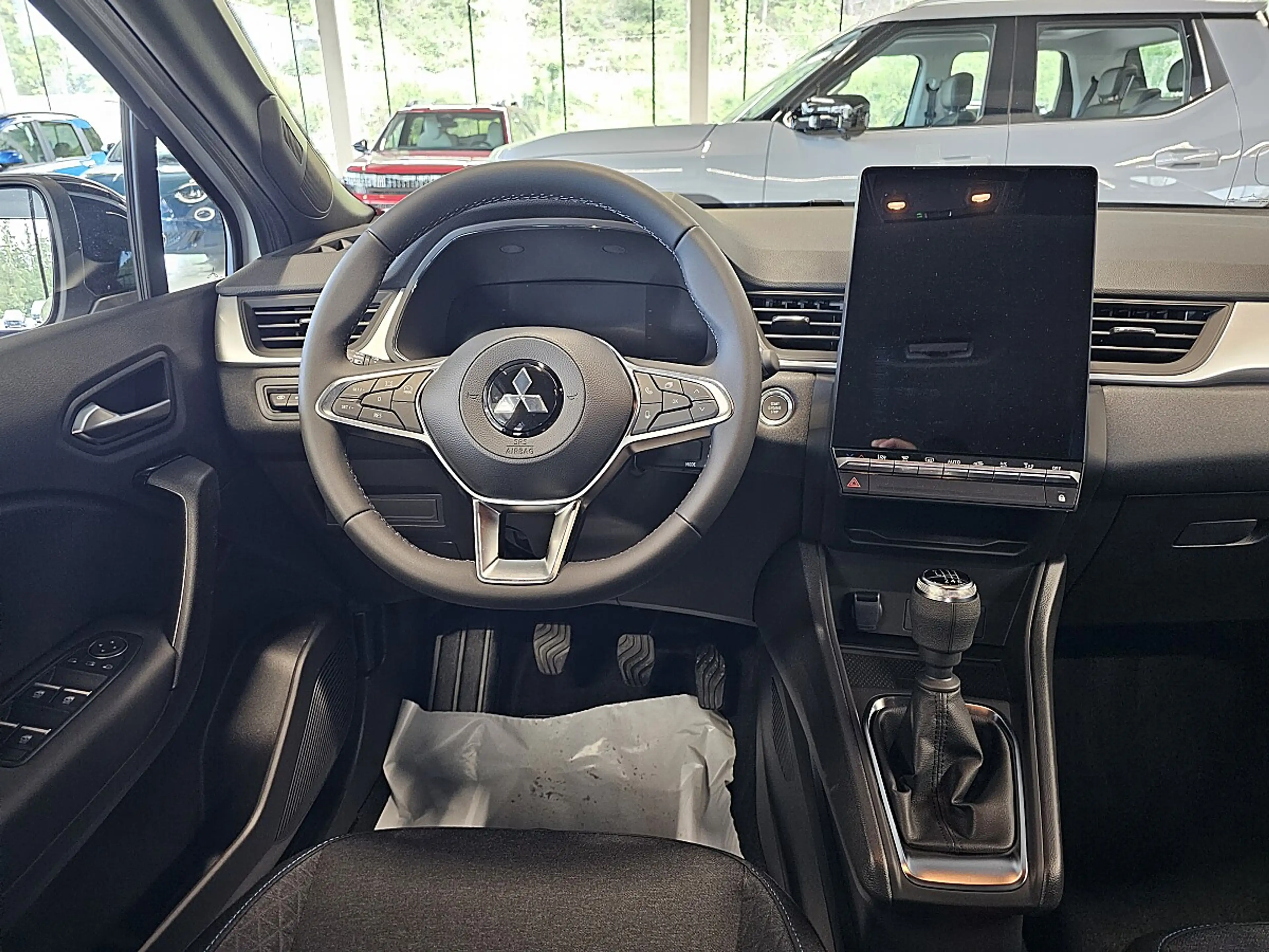 Mitsubishi Grandis 1,3 Petrol Invite C 26 — photo 10
