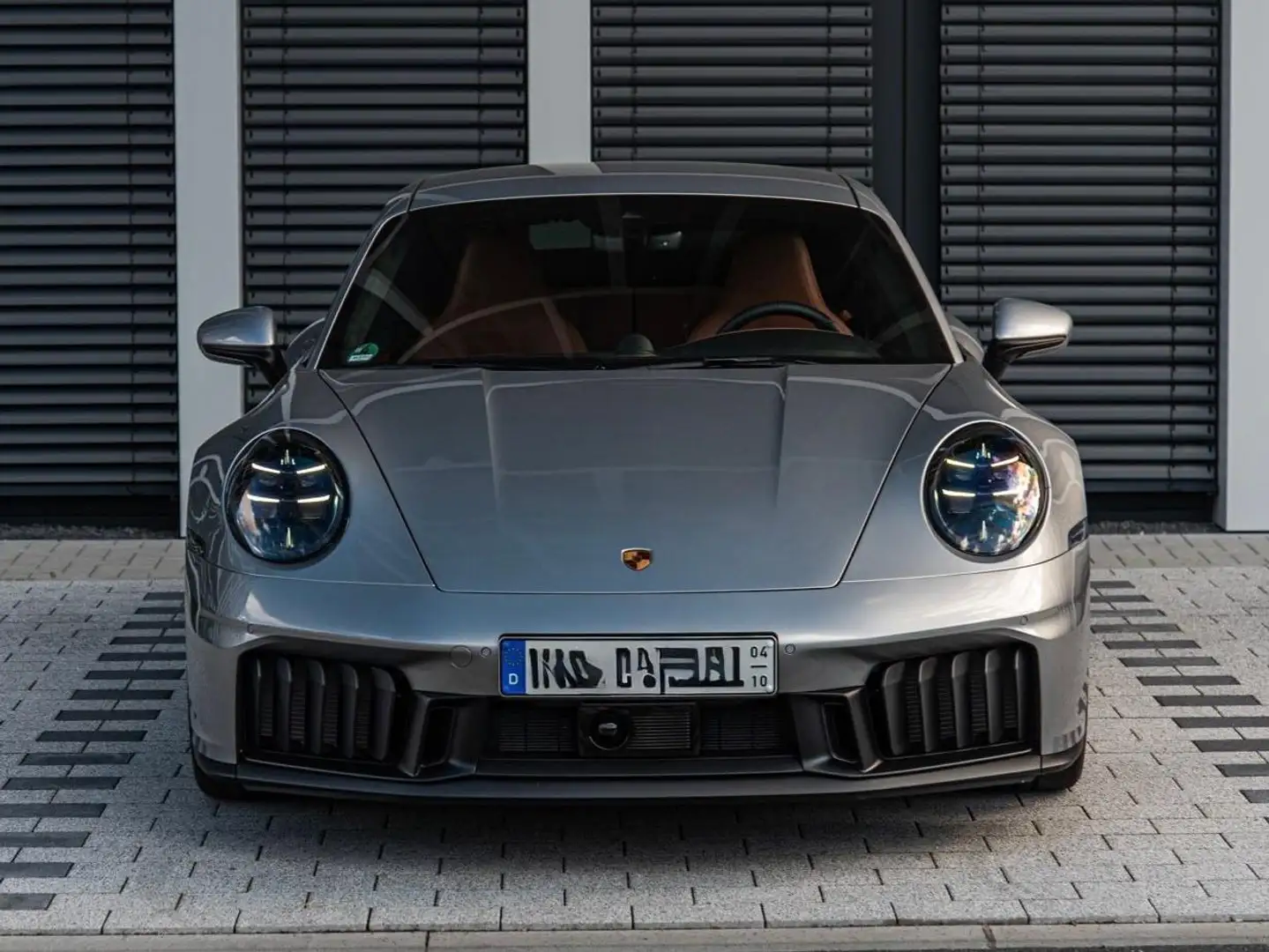 Porsche 992 Carrera GTS T-Hybrid Silber - 2