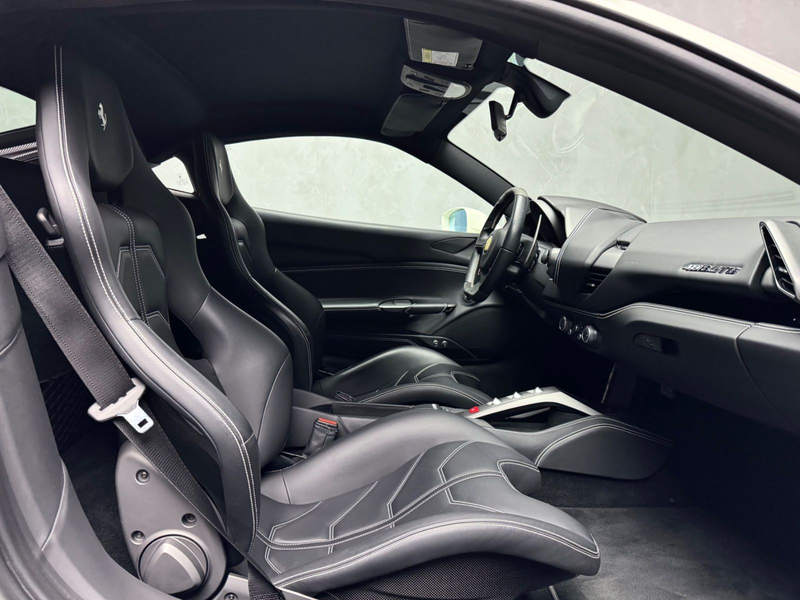 Ferrari 488 CARBON RACING SEATS I NEW BIG SERVICE — photo 14