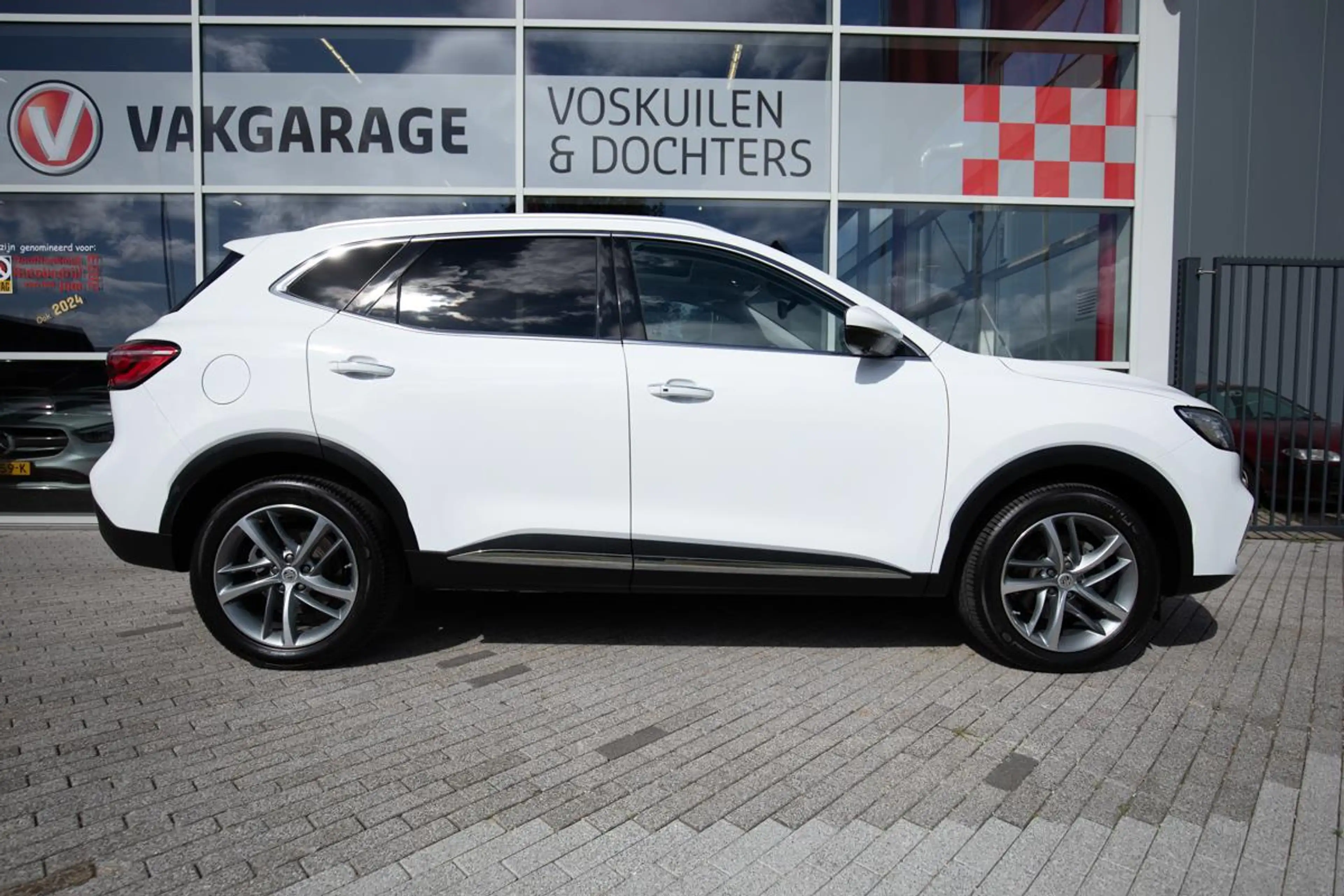 MG EHS 1.5 TGDI Luxury | PHEV | Leder | Carplay — photo 12