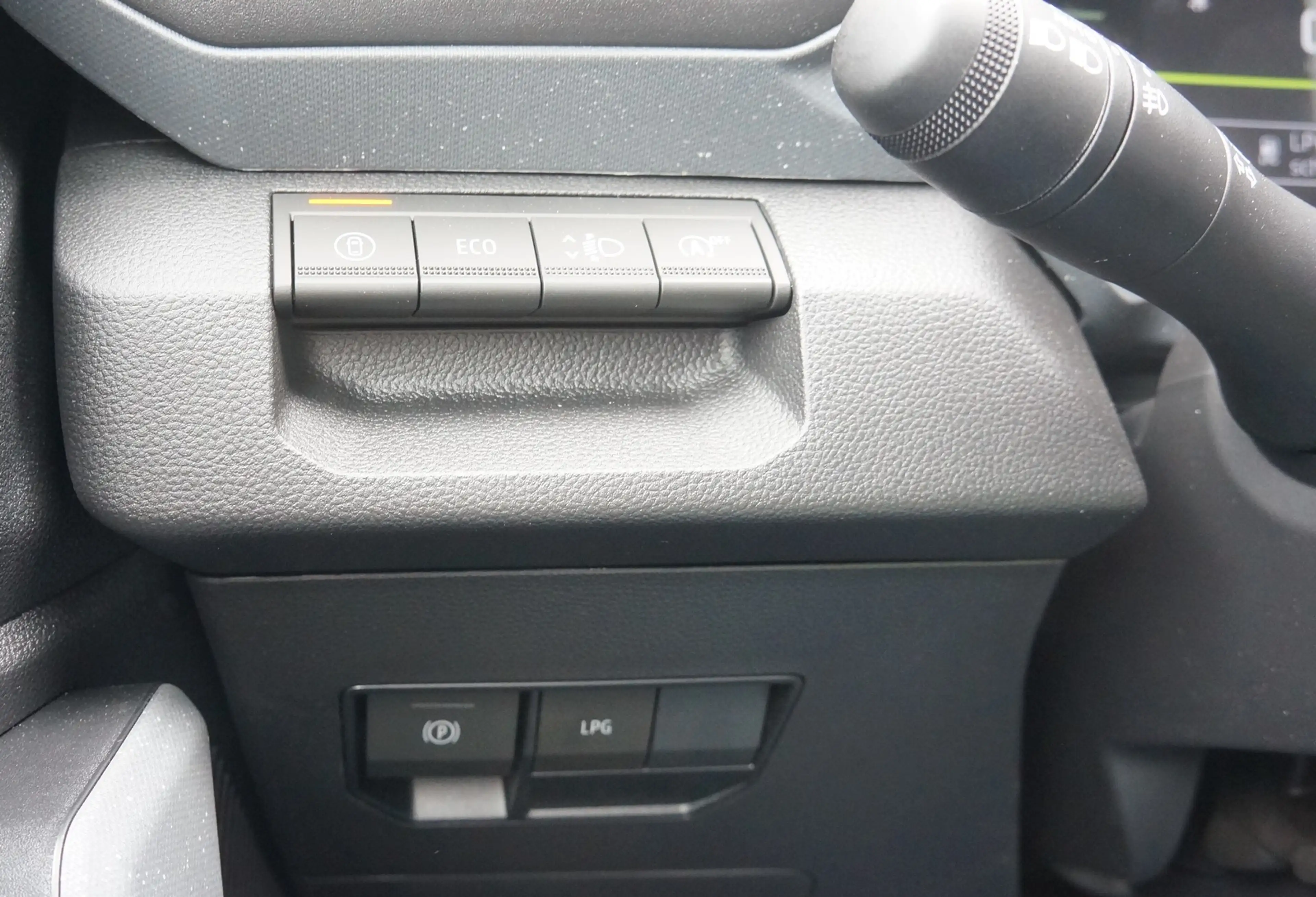 Dacia Duster III Journey+ Automatik LPG 120  Mildhybr — photo 11