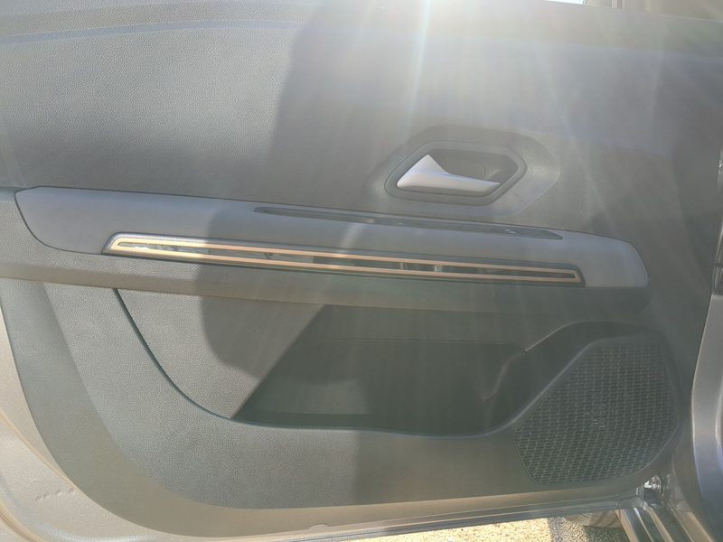 Dacia Jogger Hybrid 140 Extreme SHZ+PDC+RFK+Navi — photo 12