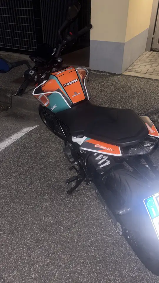KTM 390 Duke