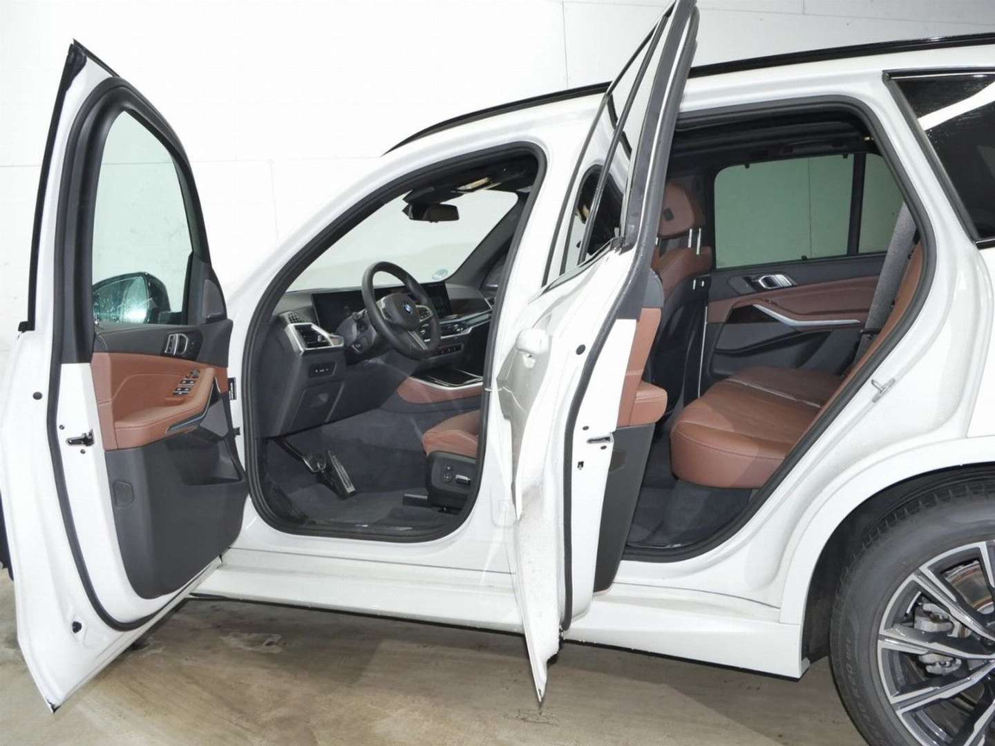 BMW X5 M Sport X40i -  - Joinsteer - #5