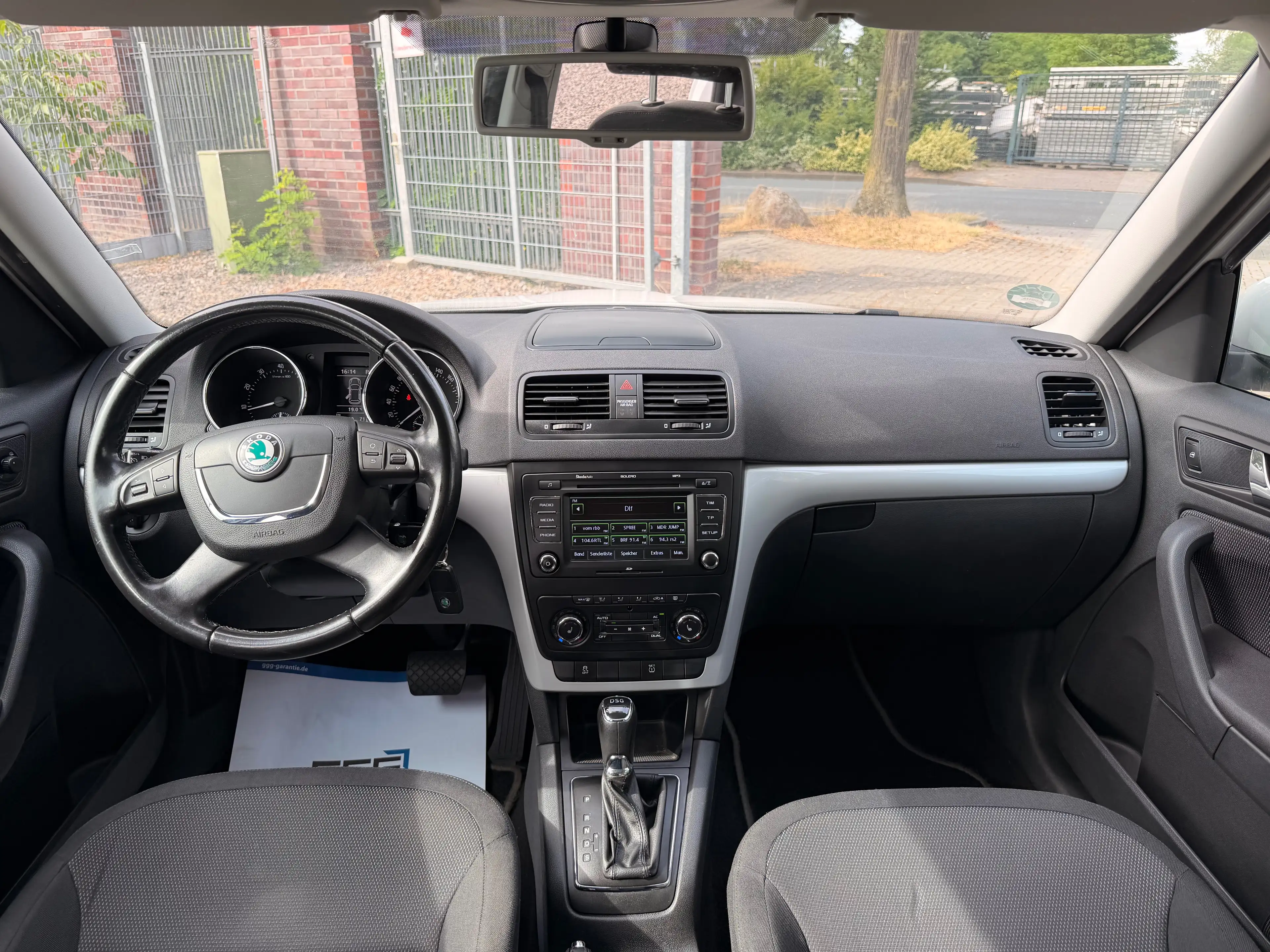 Skoda Yeti Ambition Plus Edition — photo 10