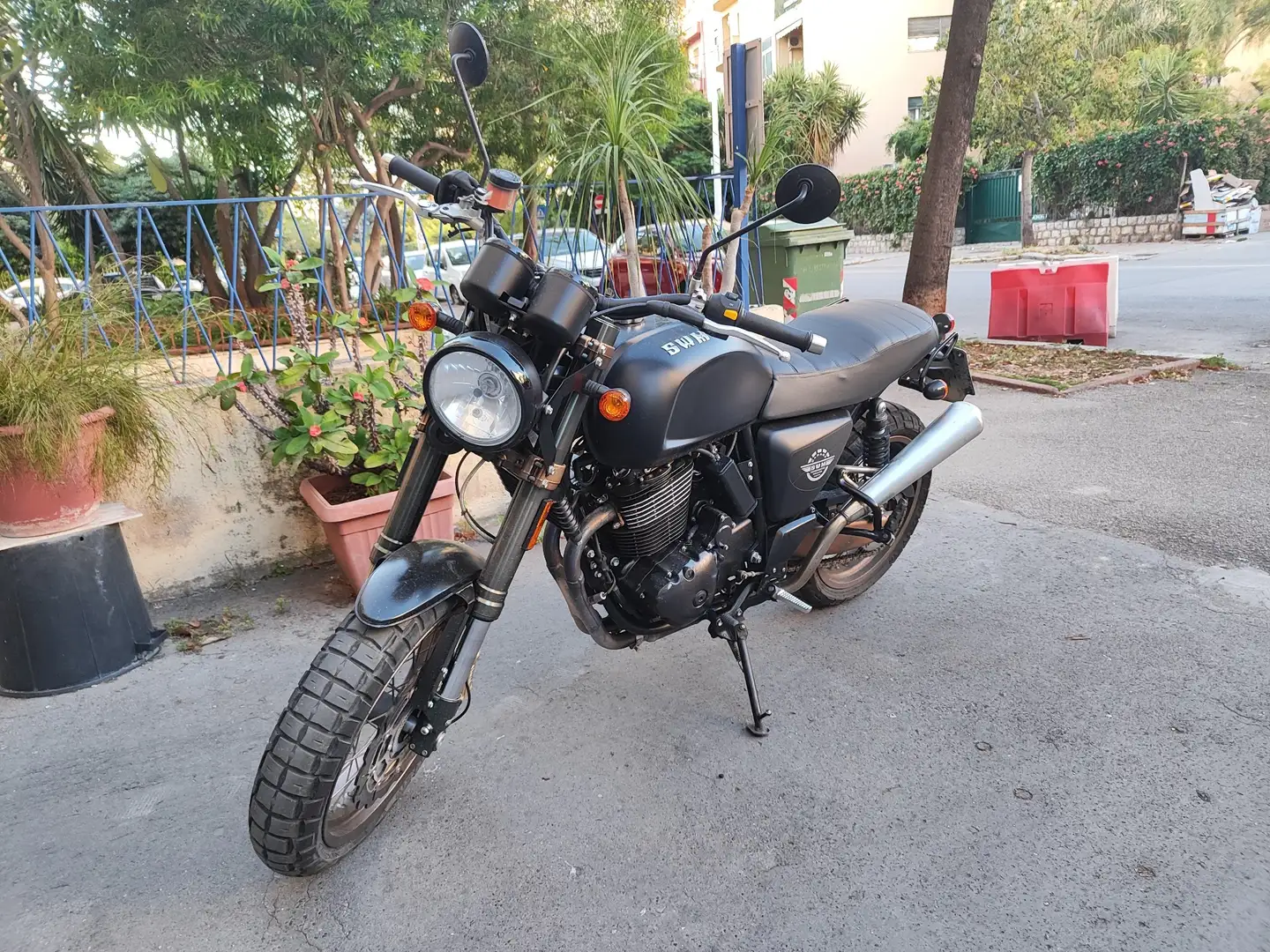 SWM Ace of Spades 500 - Scrambler Nero - 2