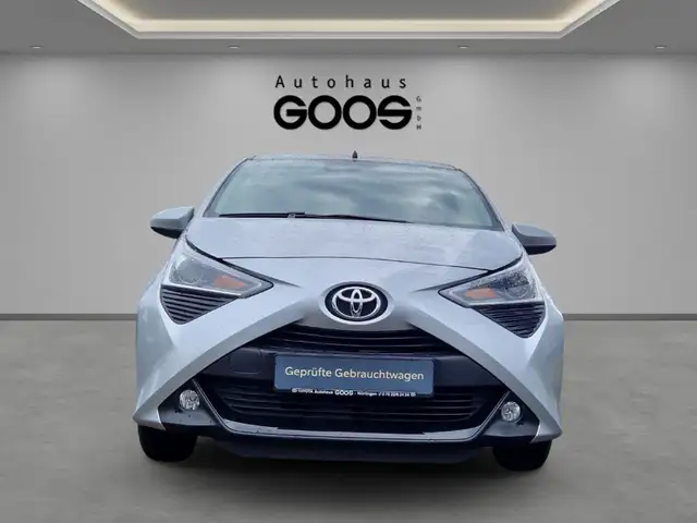 Toyota Aygo view 8
