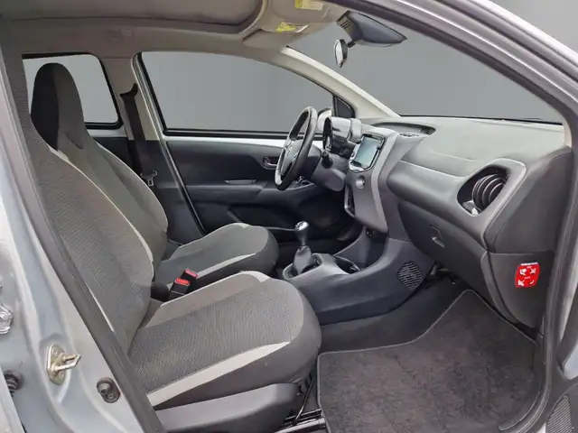 Toyota Aygo view 12