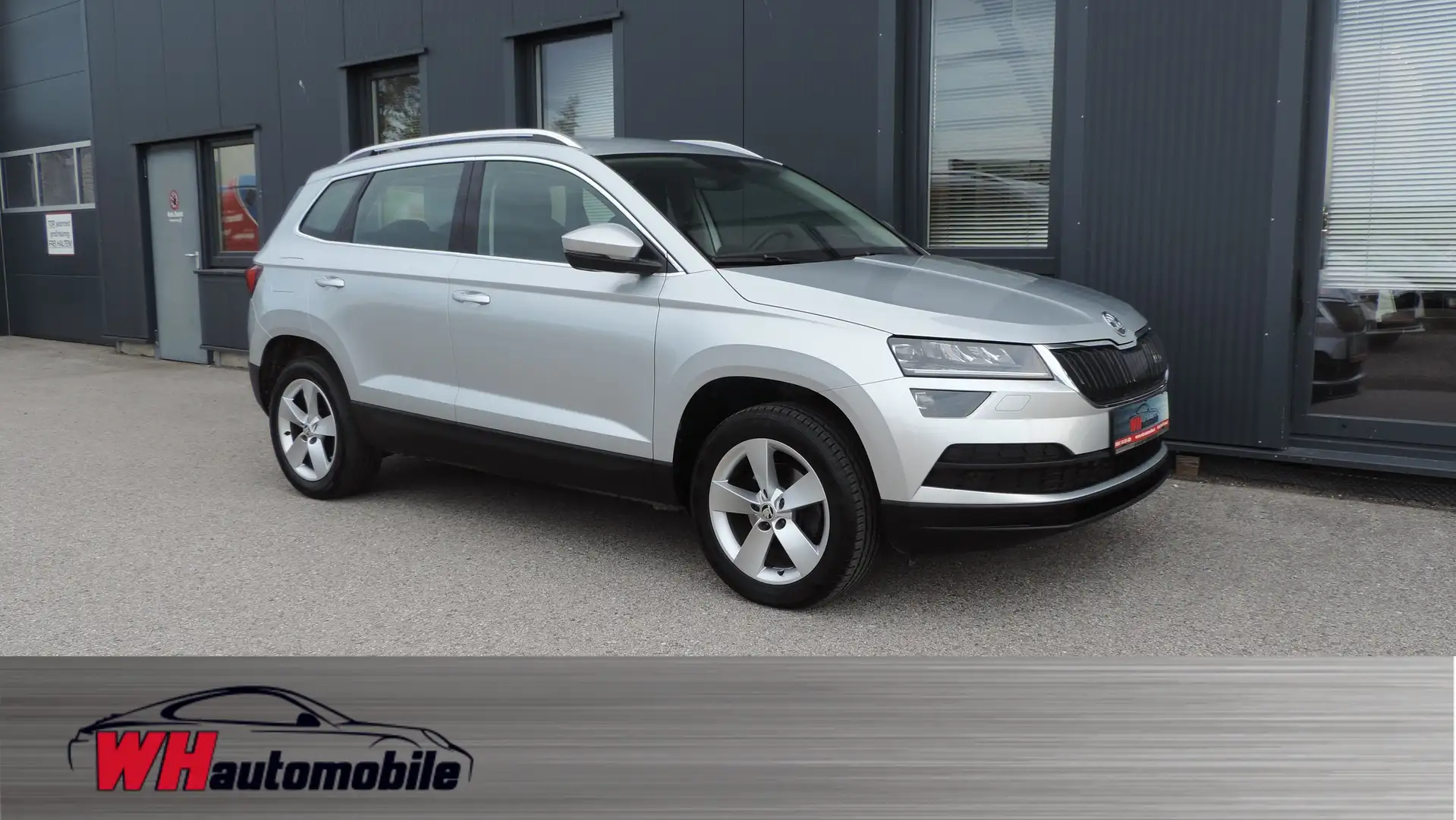 Skoda Karoq 2,0 TDI MODEL 2022 / AHV / ACC / LED / LANE/KAMERA Silber - 1
