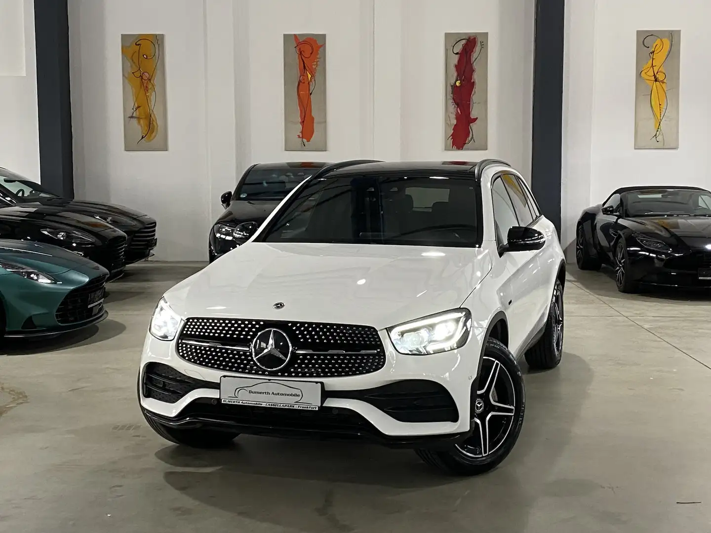Mercedes-Benz GLC 300 de AMG/Pano/Night/M-Beam/BUR/´19/ Weiß - 1